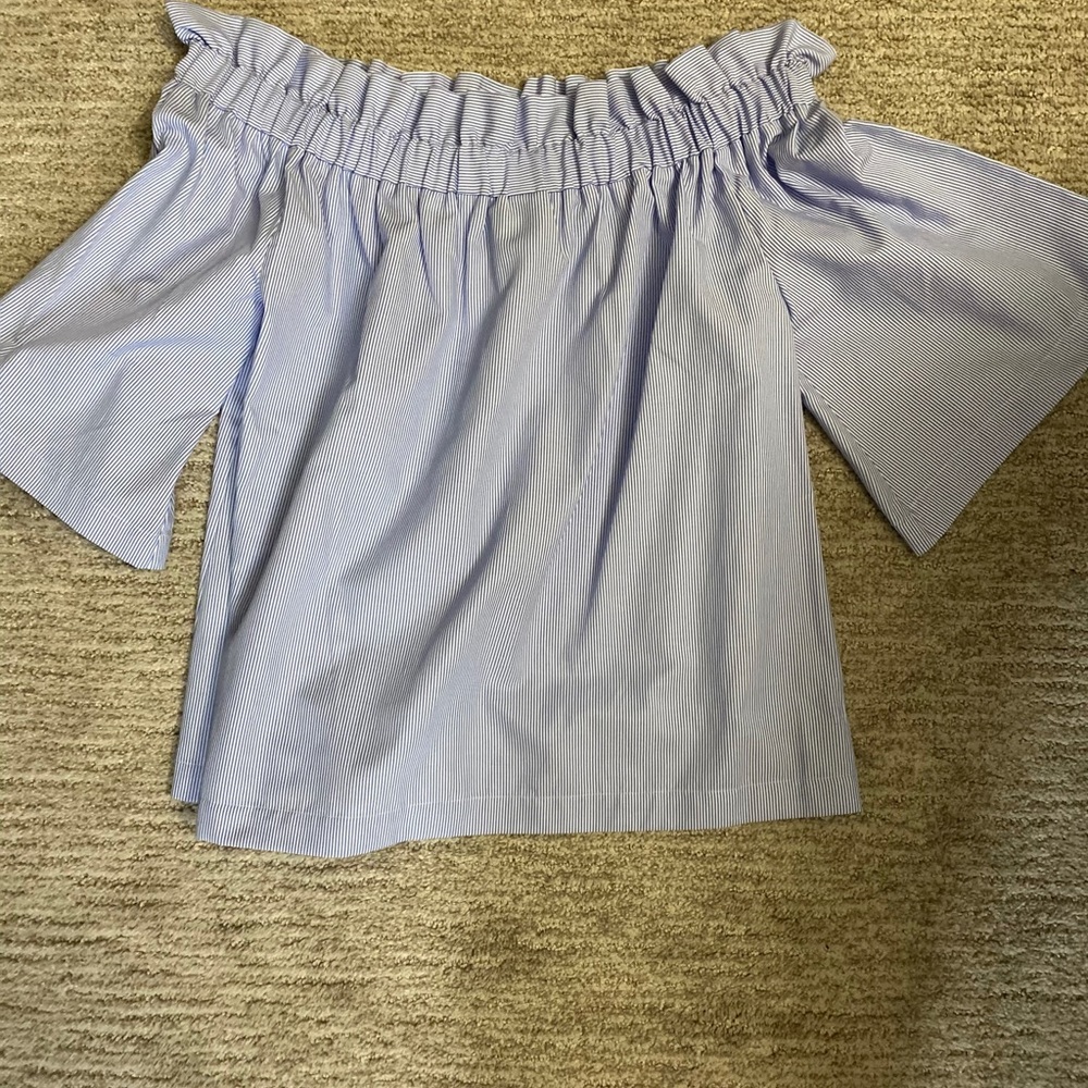 Strapless top